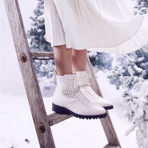 NEW Jimmy Choo Cruz Flat white lace combat boots w/ rhinestones sz 38